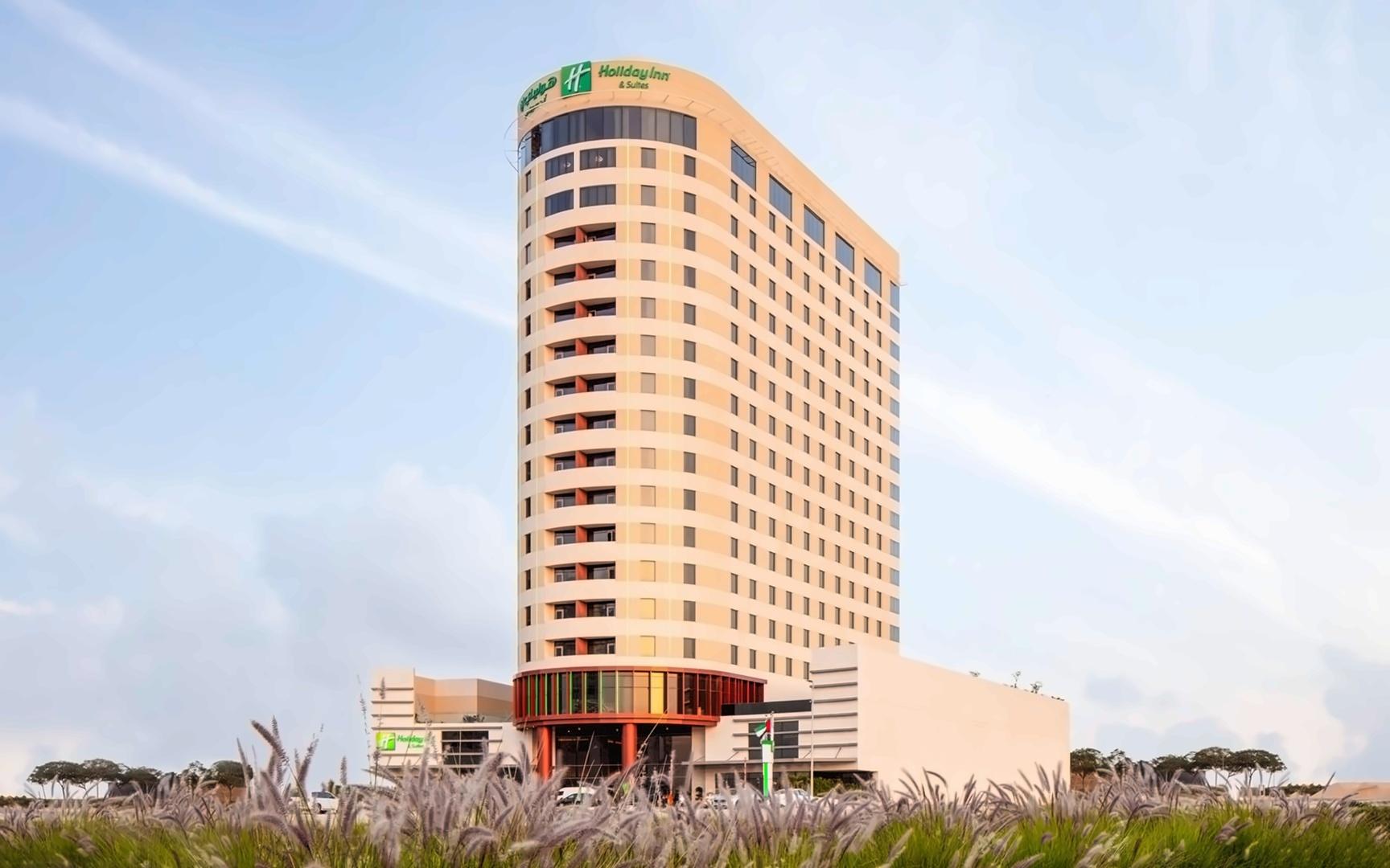 Holiday Inn & Suites Dubai Science Park Al Barsha