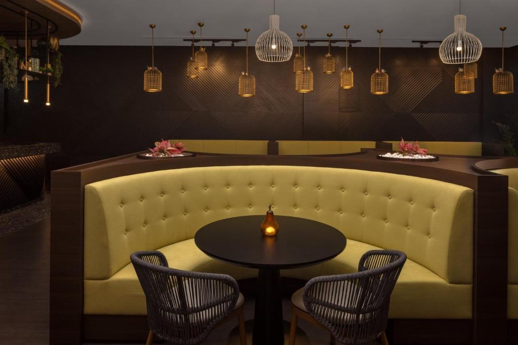 Holiday Inn Dubai Business Bay