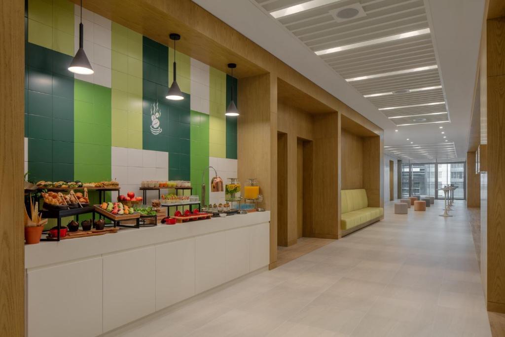 Holiday Inn Dubai Business Bay