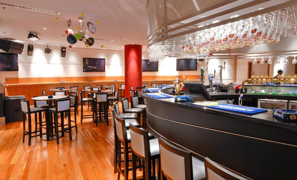 Montreal Barsha Hotel