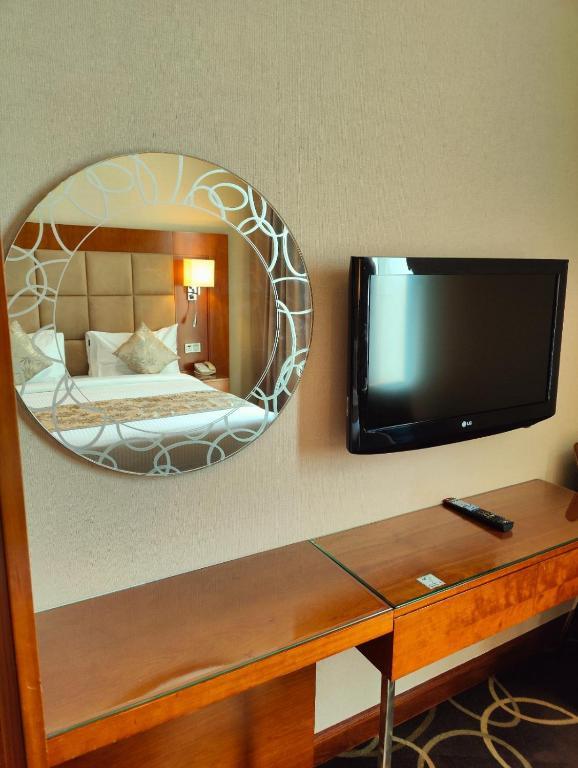 Montreal Barsha Hotel