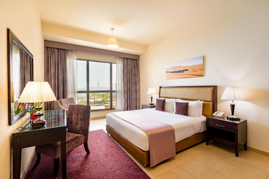 Roda Amwaj Suites