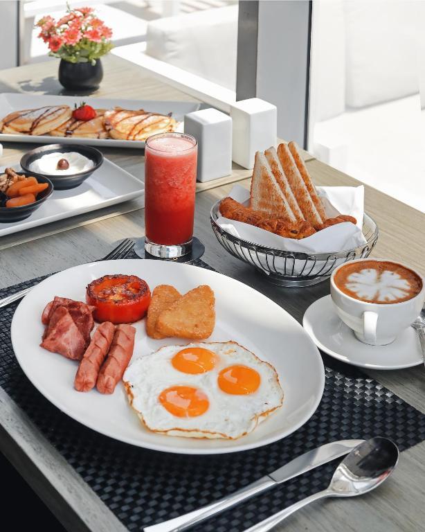 Signature Hotel Tecom