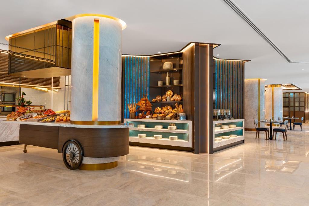 Taj Exotica Resort & Spa, The Palm