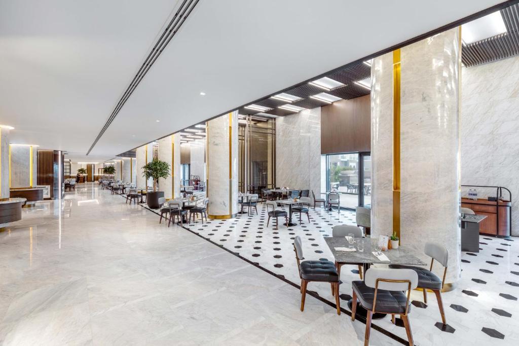 Taj Exotica Resort & Spa, The Palm