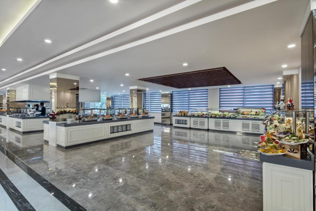 Aydinbey Queens Palace