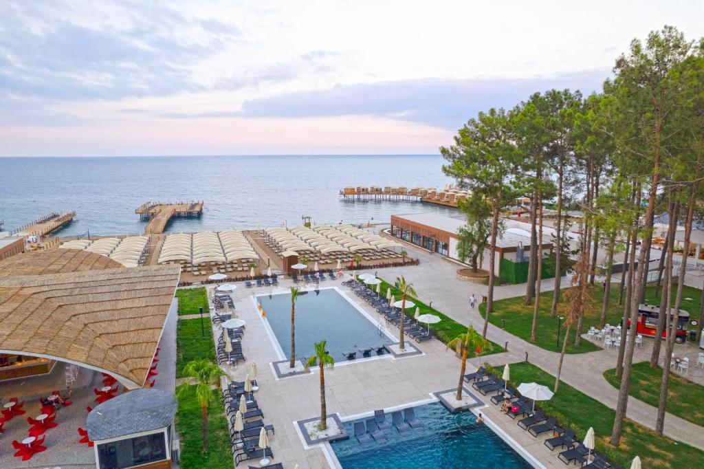 Aydinbey Siu Collection