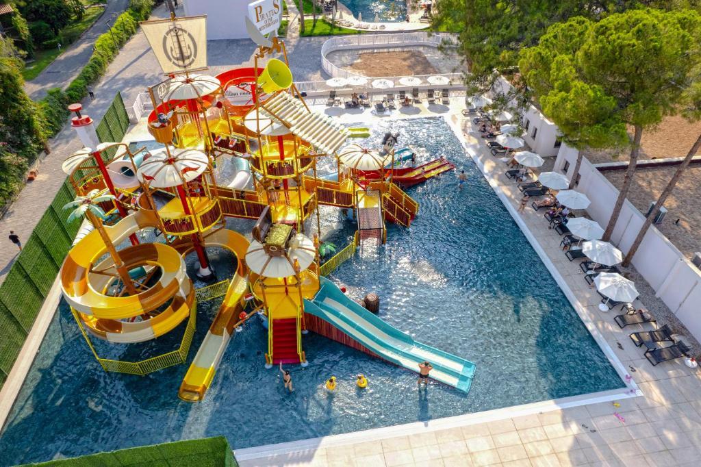 Aydinbey Siu Collection