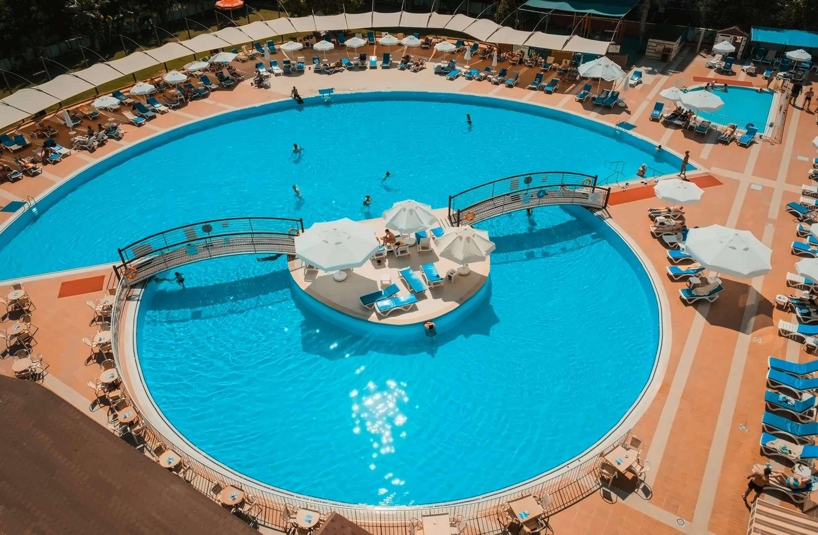 Cenger Beach Resort&Spa