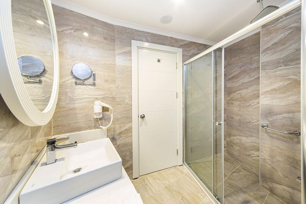 Diamond Premium Hotel & Spa