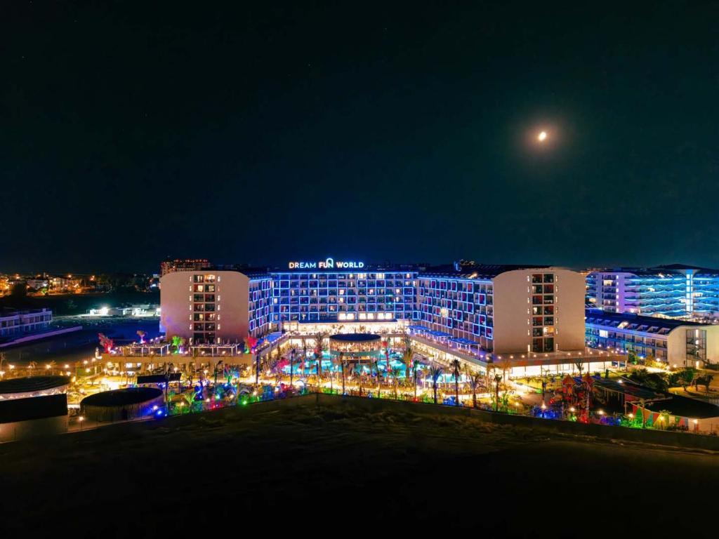 Dream Fun World