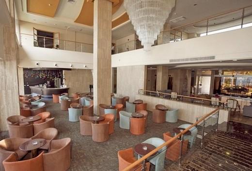 Poseidonia Beach Hotel