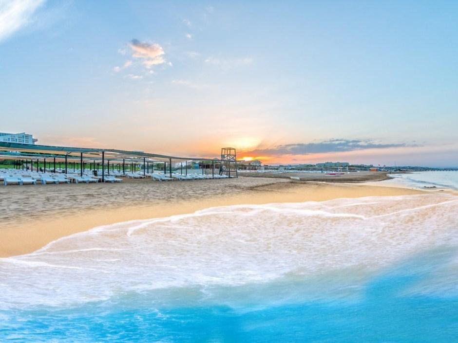 Royal Atlantis Spa Resort