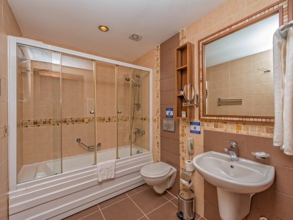 Royal Atlantis Spa Resort