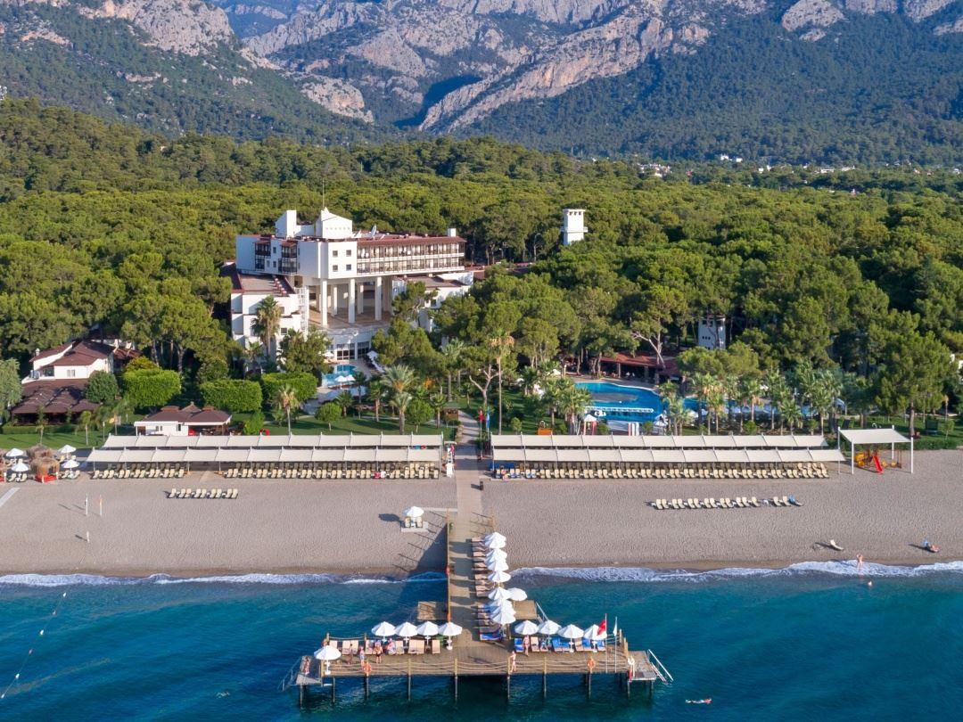 Seven Seas Hotel Life