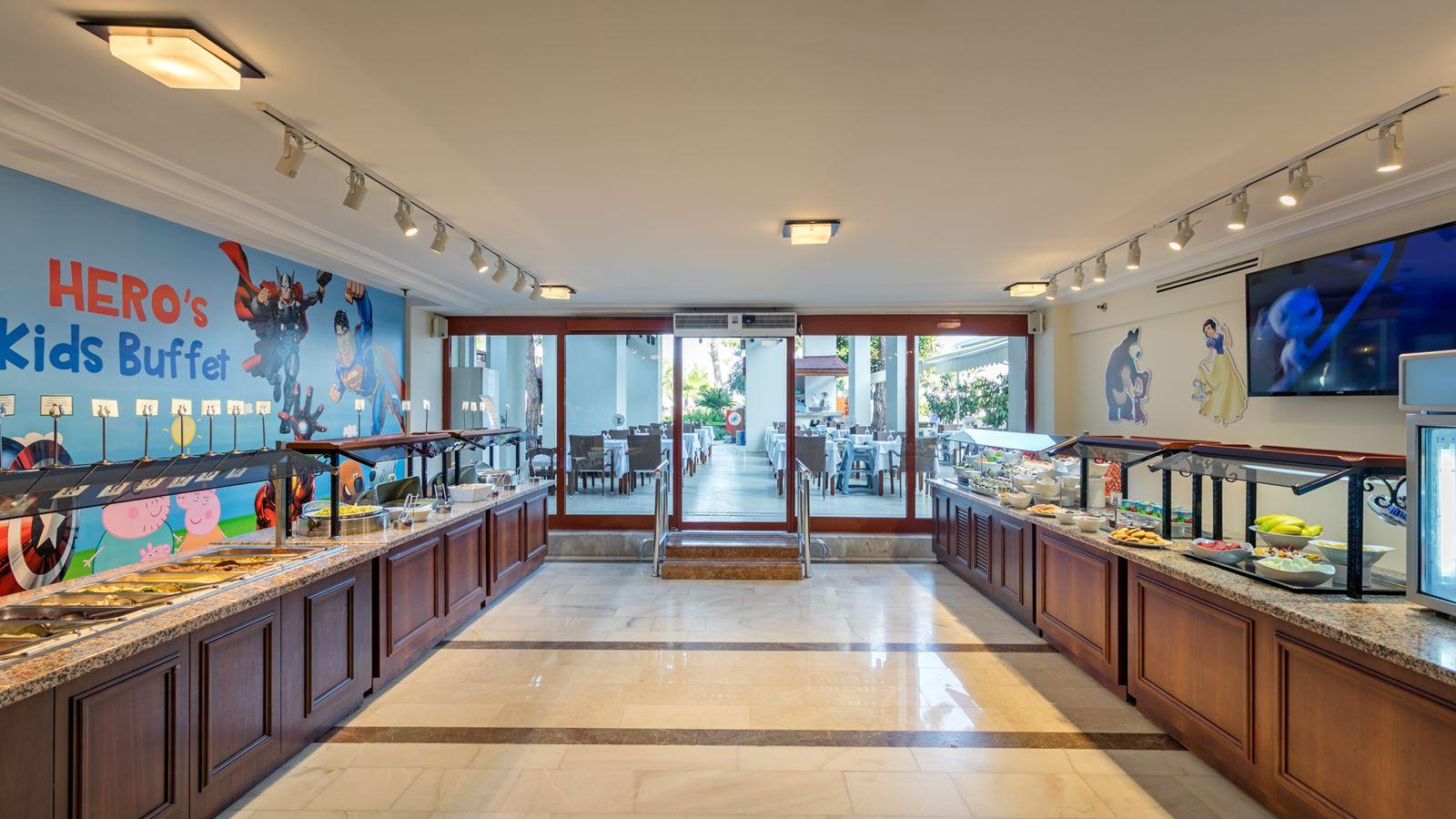 Seven Seas Hotel Life