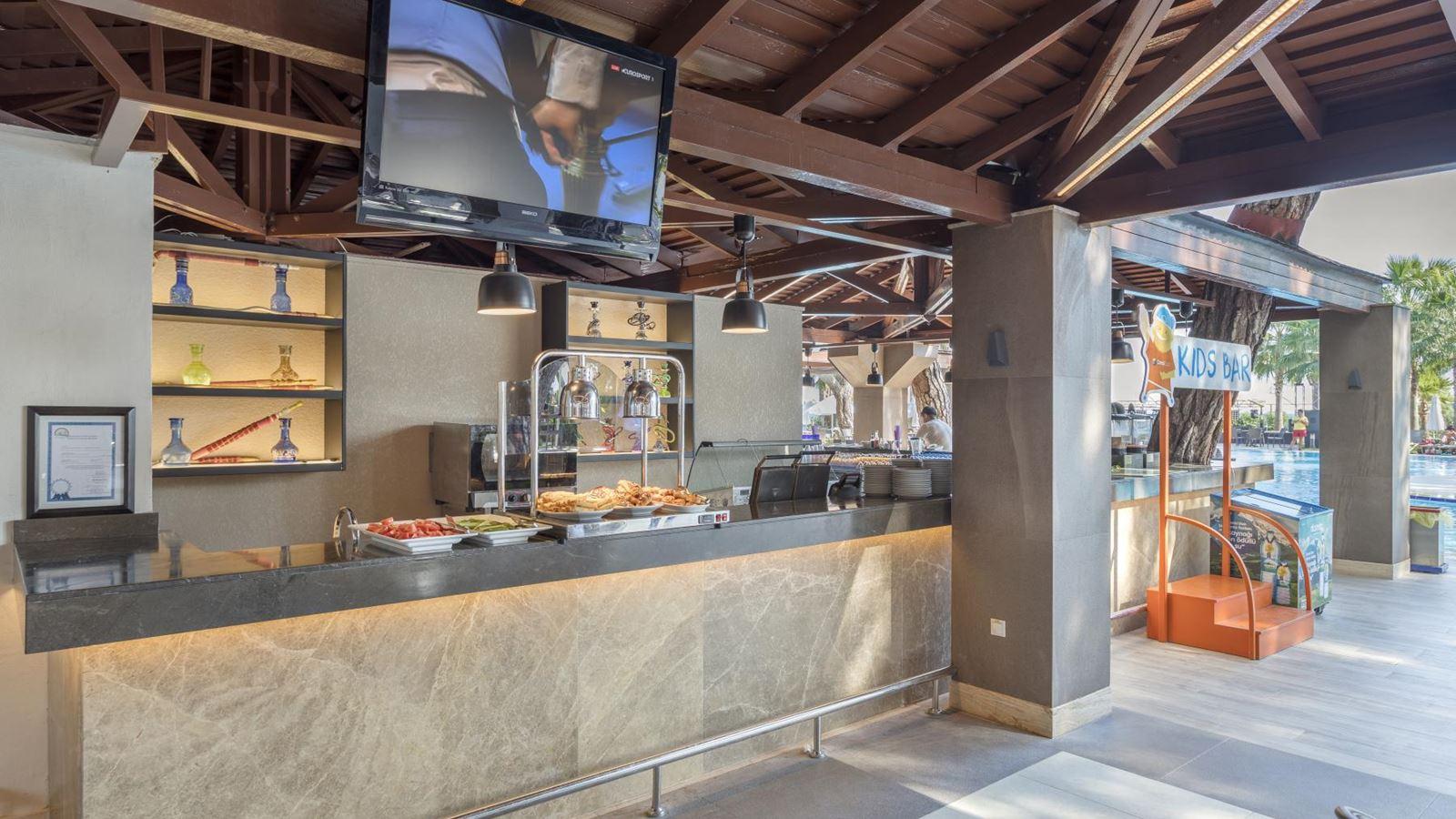 Seven Seas Hotel Life