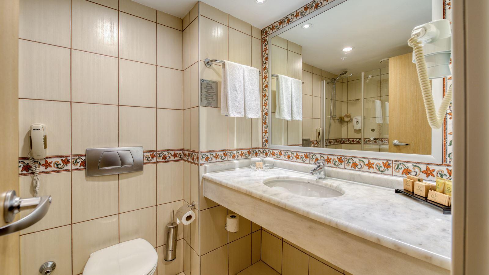 Seven Seas Hotel Life