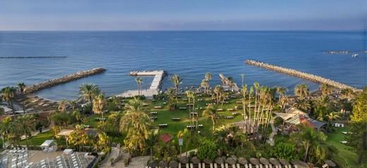 Amathus Beach Hotel