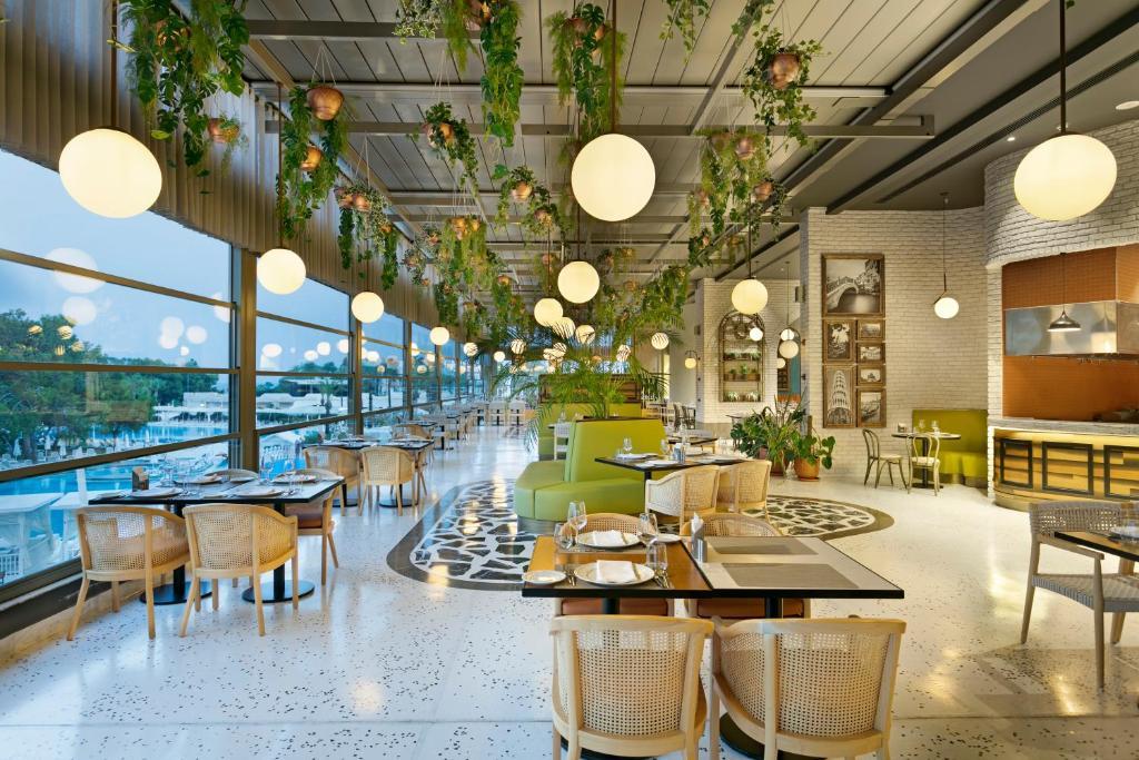 Titanic Deluxe Lara (Ex Titanic Beach Lara)