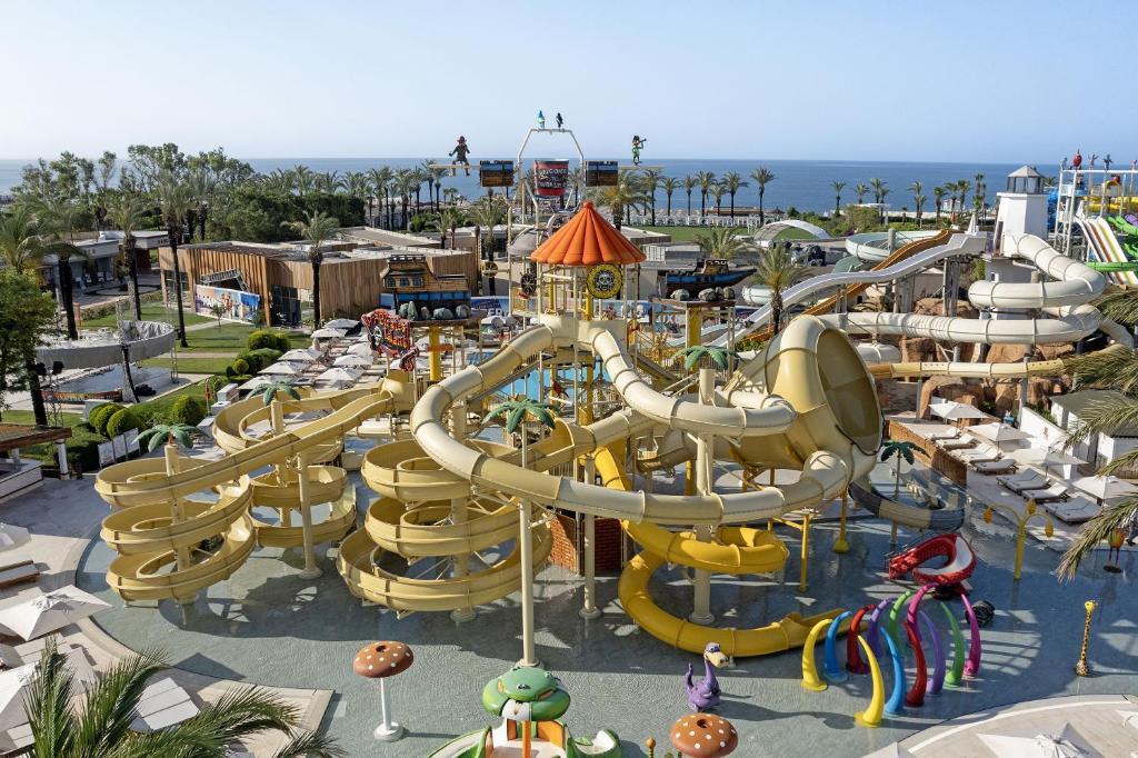 Titanic Deluxe Lara (Ex Titanic Beach Lara)