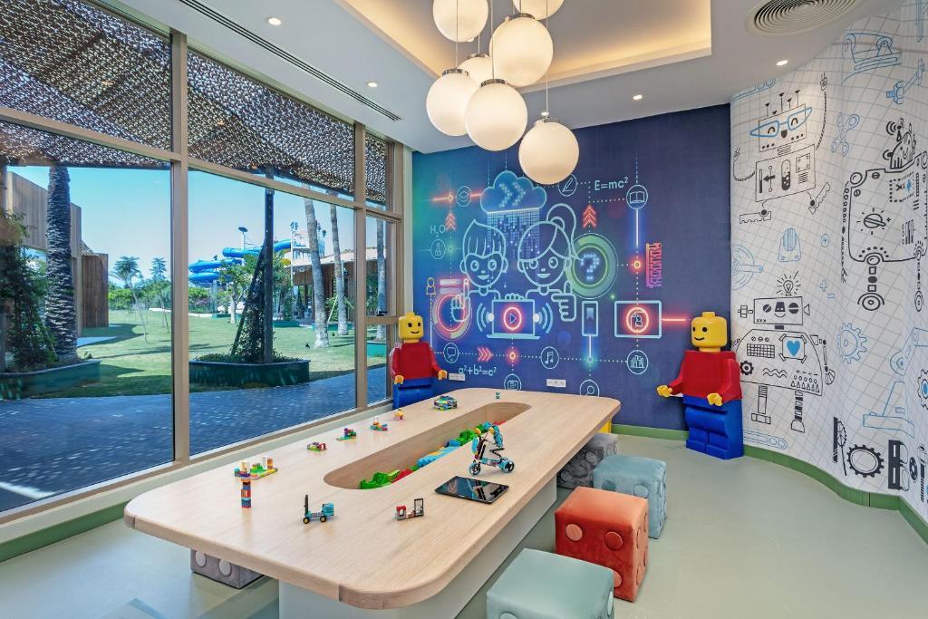 Titanic Deluxe Lara (Ex Titanic Beach Lara)