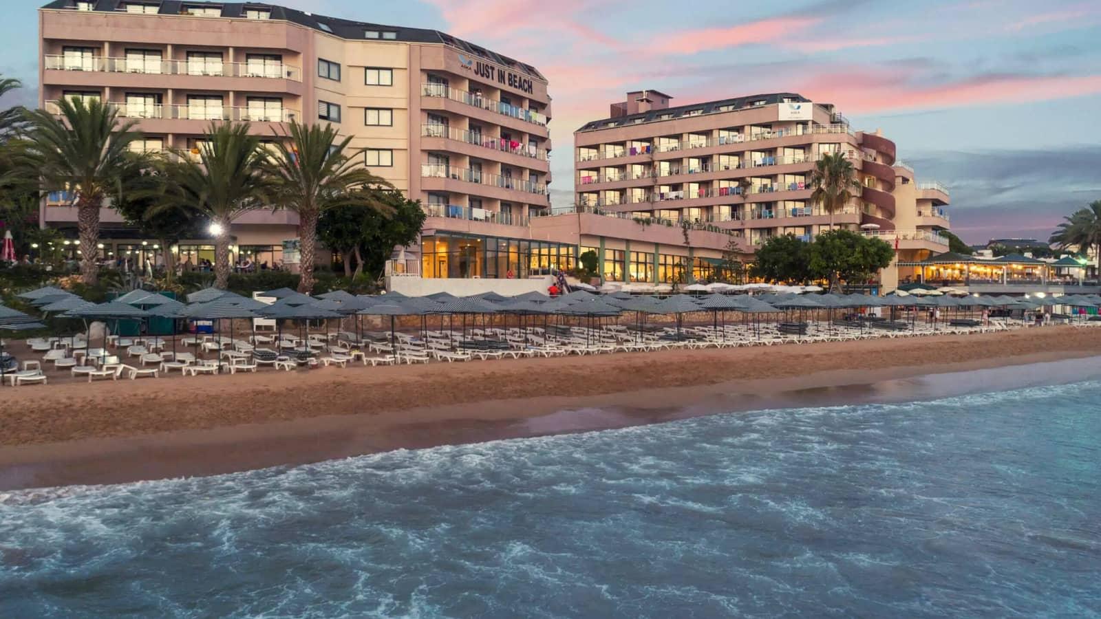 Aska Just In Beach Hotel