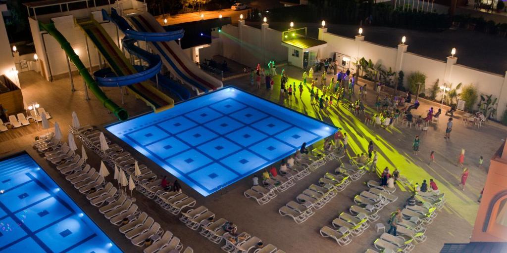 OZ Hotels Side Premium