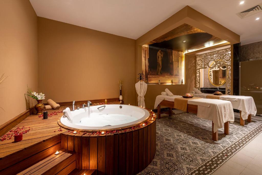 OZ Hotels Side Premium