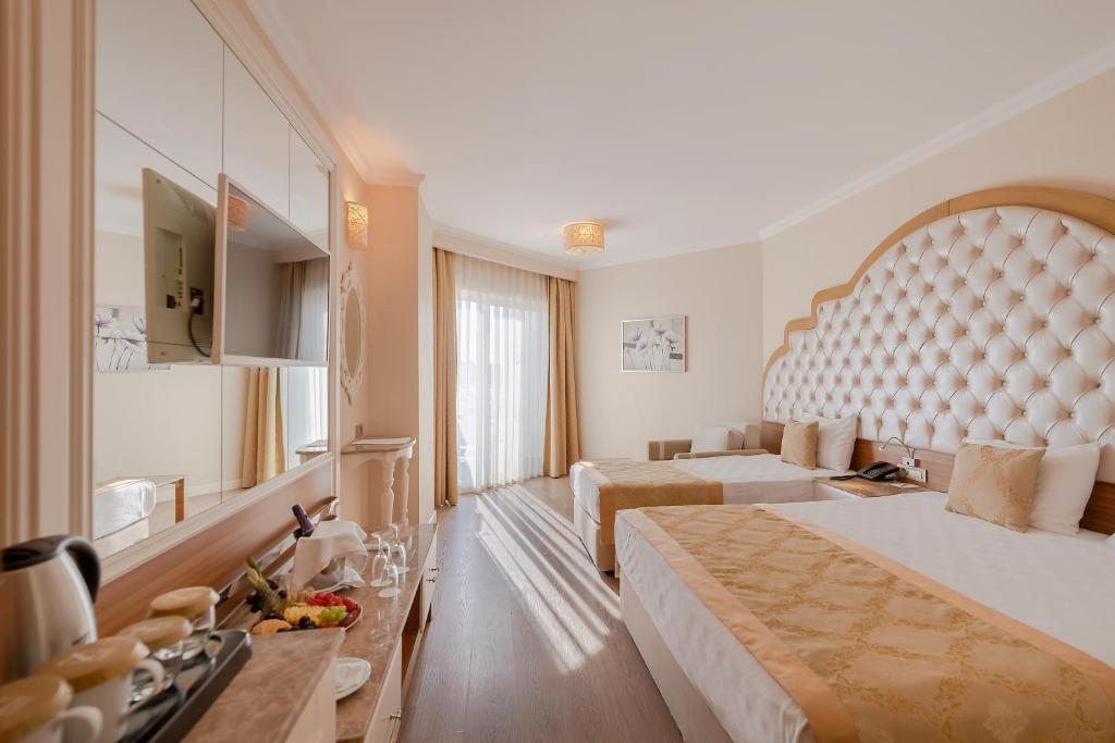 OZ Hotels Side Premium