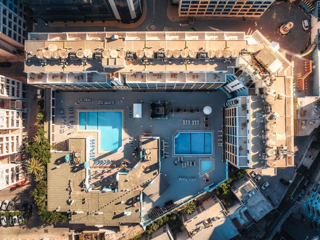 St. George's Park Hotel