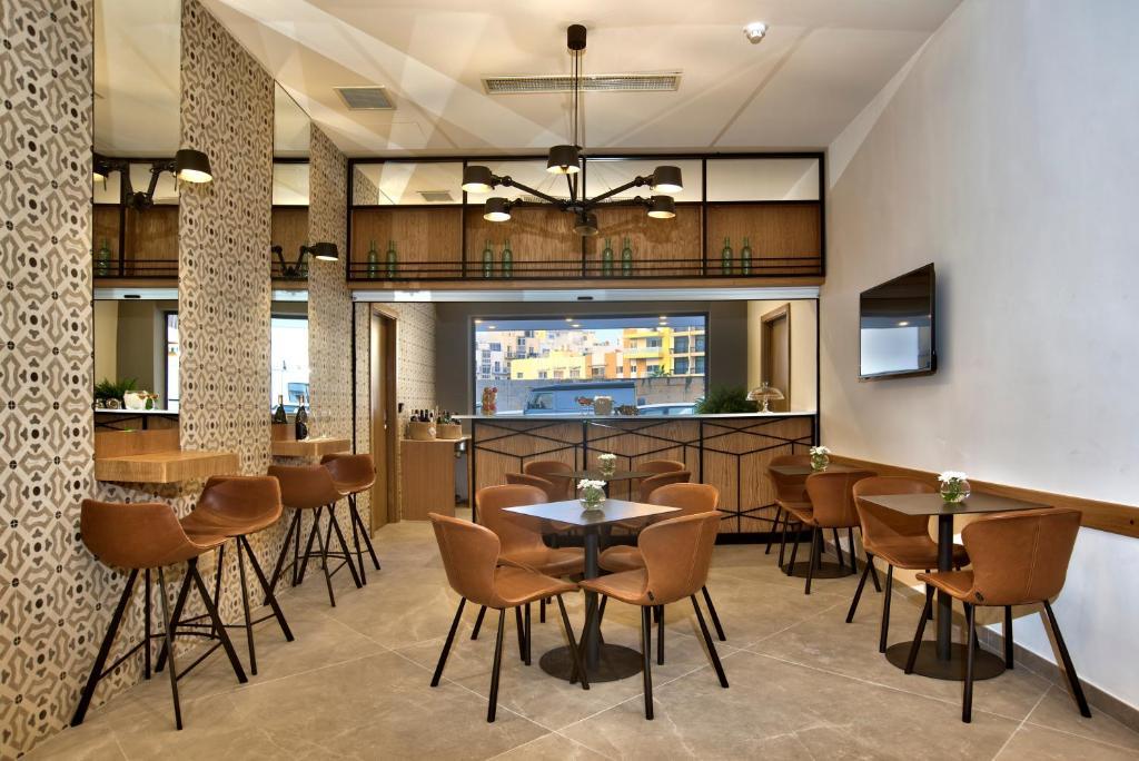 Mayflower Hotel (naša procena 4*)