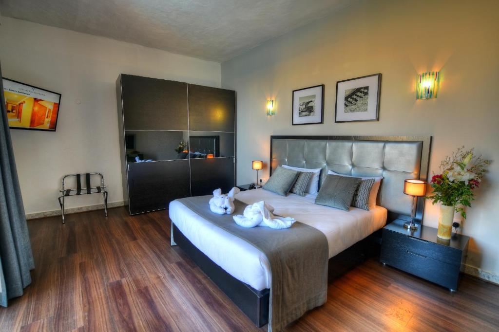 St. Julian's Bay Hotel