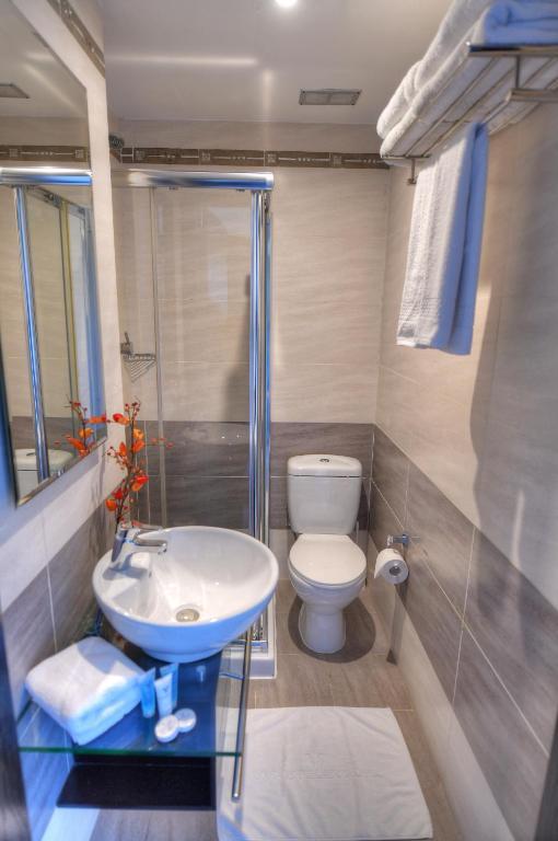 St. Julian's Bay Hotel