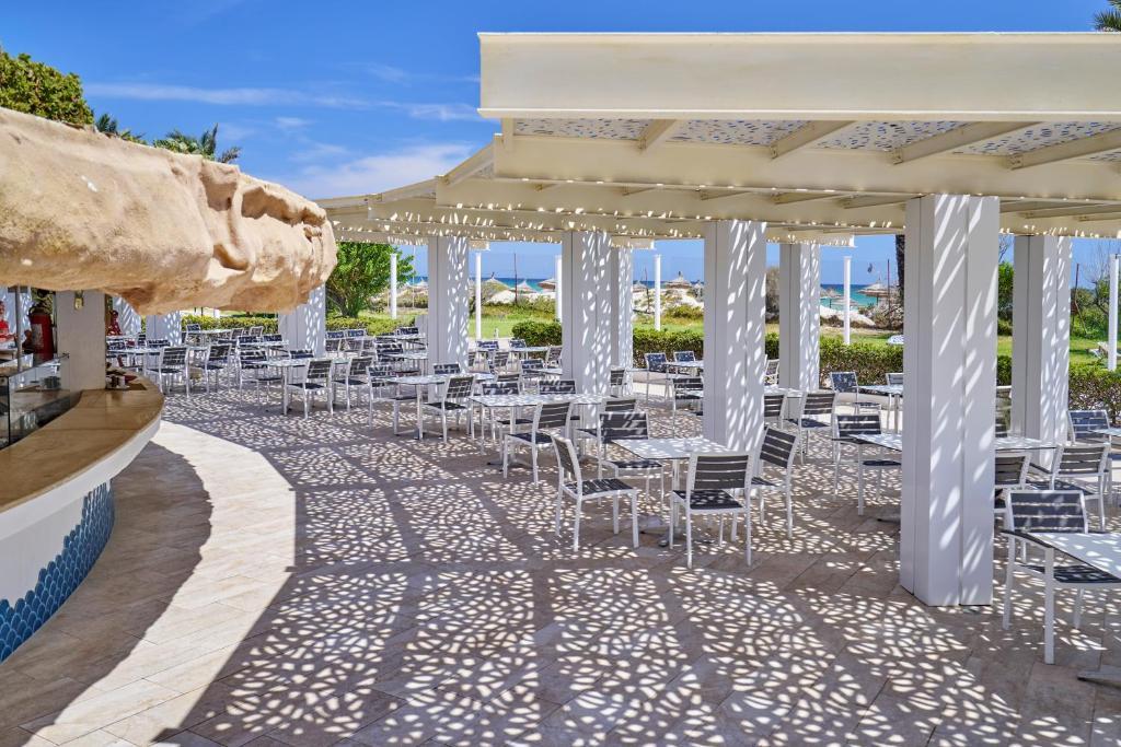 Mahdia Beach & Aquapark