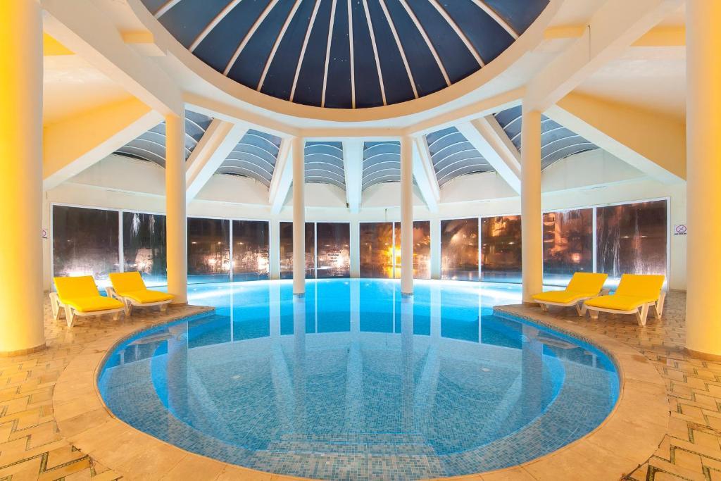 Mahdia Beach & Aquapark