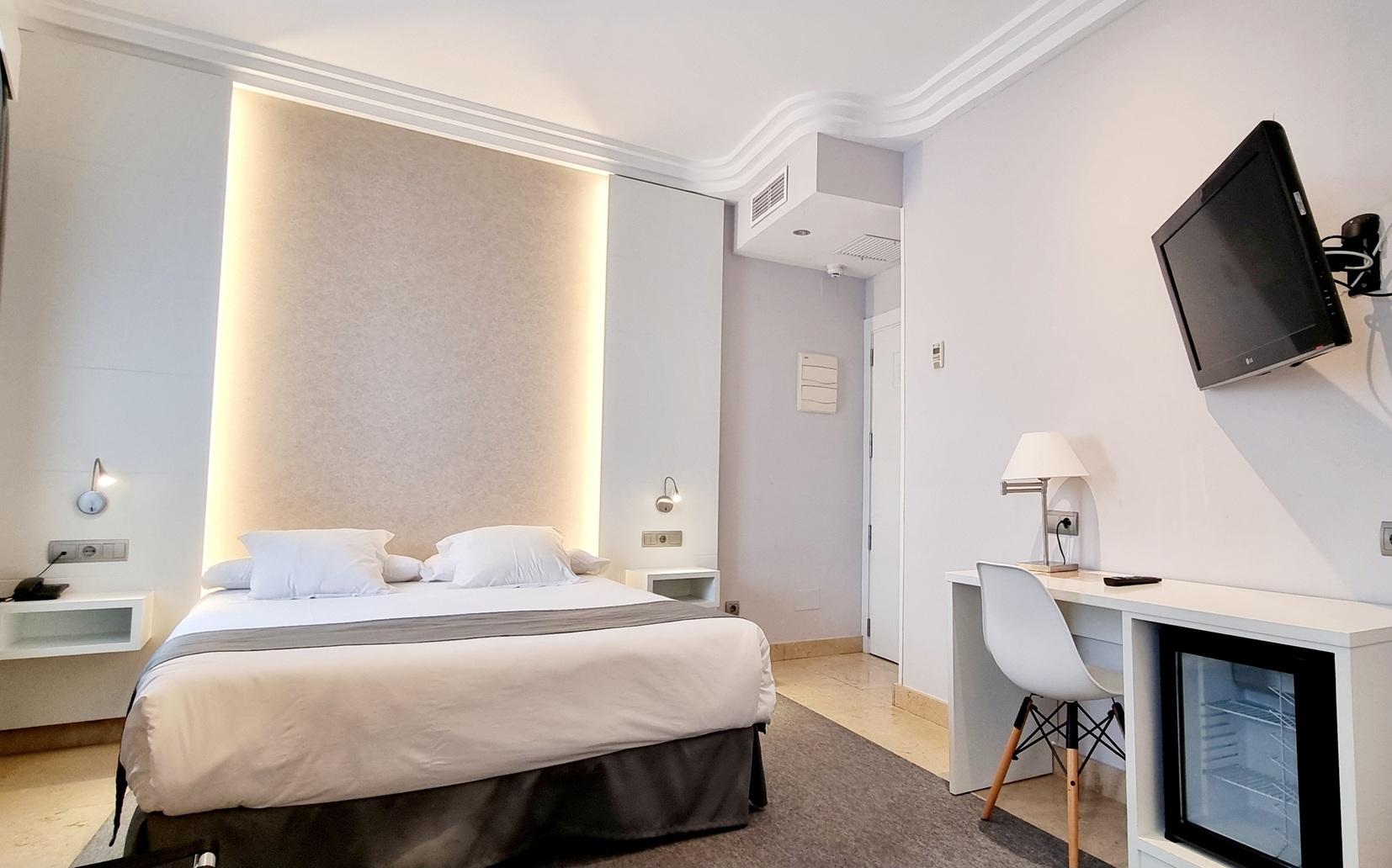 Hotel Gran Legazpi 3*lux