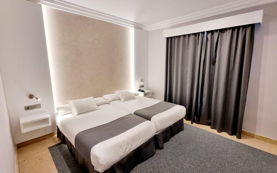 Hotel Gran Legazpi 3*lux