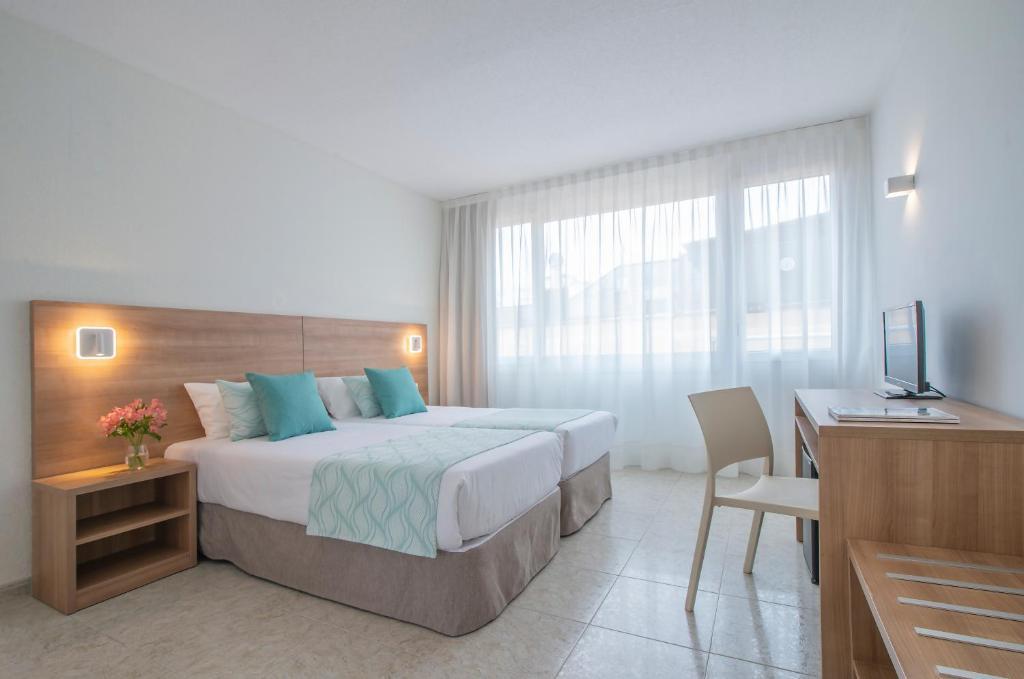 Lloret Santa Rosa by Pierre & Vacances