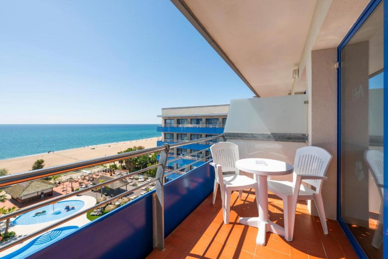 Tahiti Playa Hotel & Suites