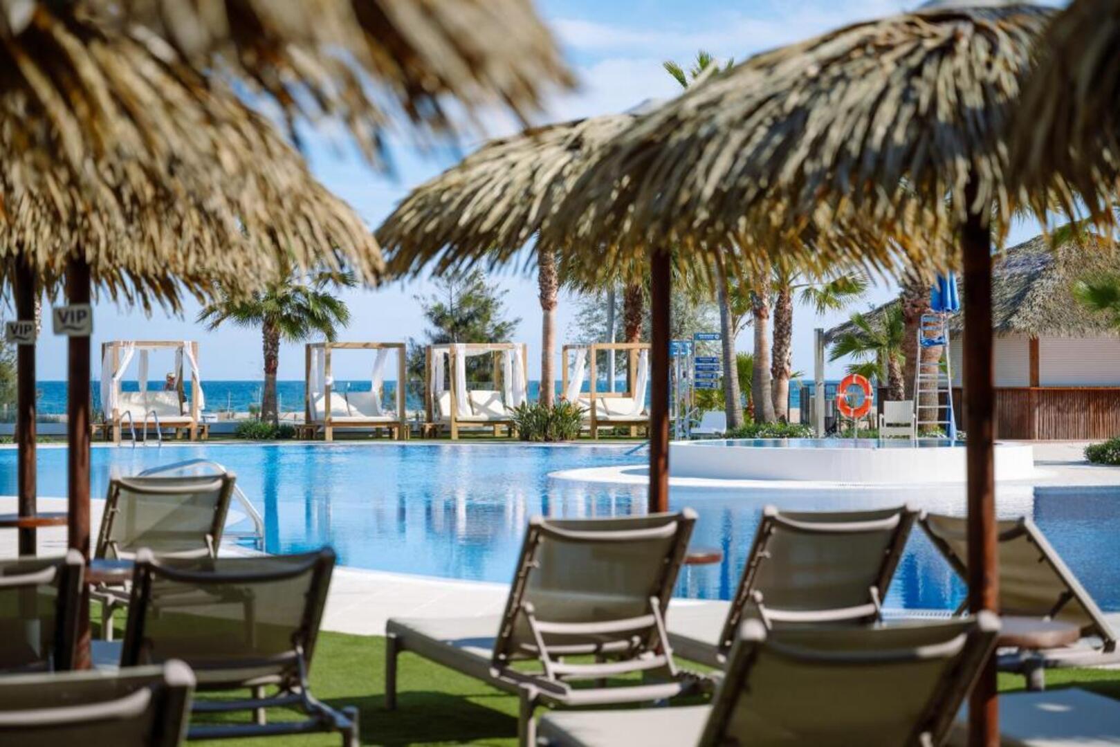 Tahiti Playa Hotel & Suites