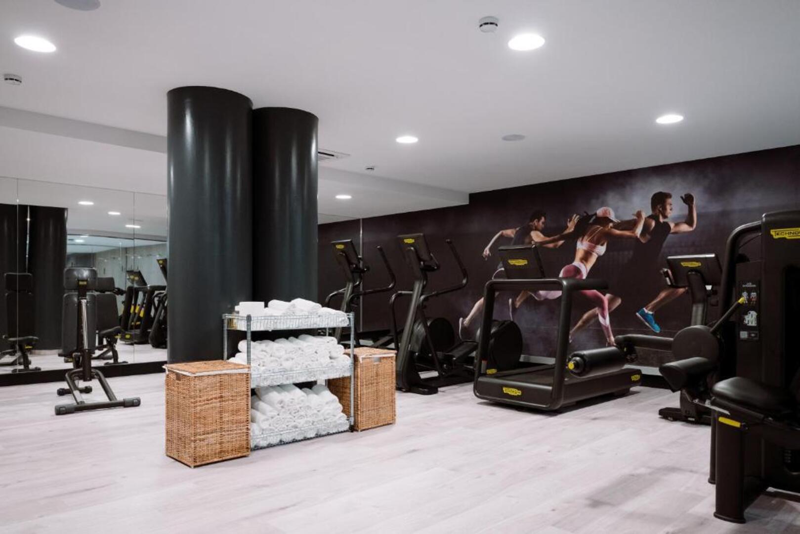 Tahiti Playa Hotel & Suites