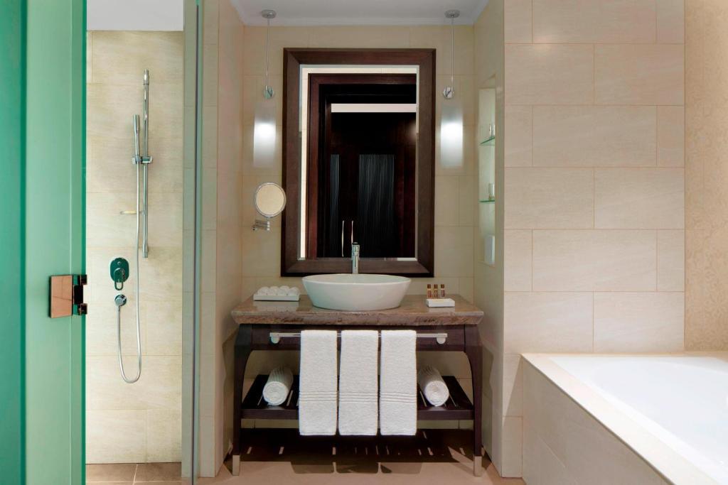 Sheraton Sharjah Beach Resort & Spa